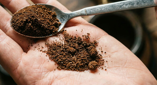 Stopień zmielenia kawy – jak ustawić młynek pod Aeropress i kawiarkę?