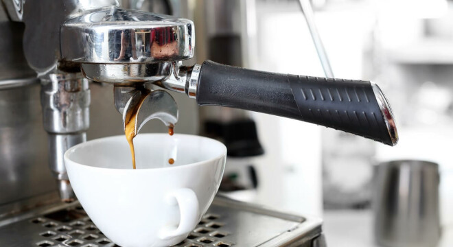 Jak wybrać idealną kawę ziarnistą do ekspresu automatycznego?