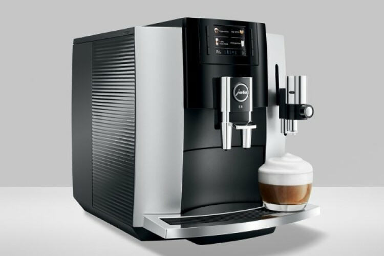 Ekspres do kawy JURA E8 Platinum